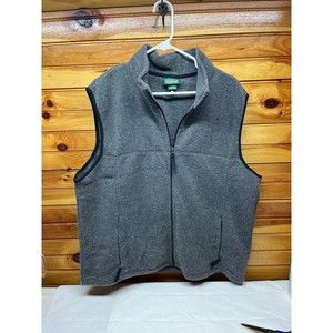 L L bean men’s‎ vest  XL